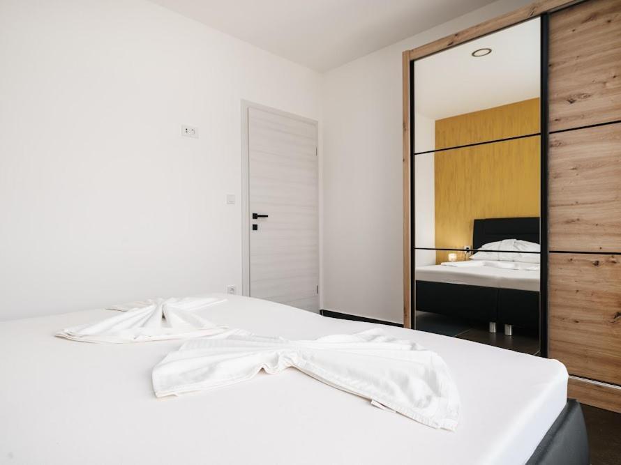 Luxury Apartments-La Dino Maky Vodice Phòng bức ảnh
