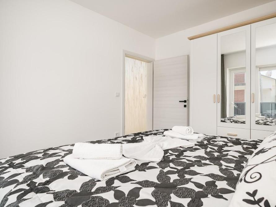 Luxury Apartments-La Dino Maky Vodice Phòng bức ảnh