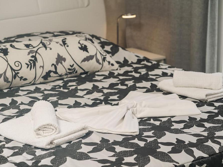 Luxury Apartments-La Dino Maky Vodice Phòng bức ảnh